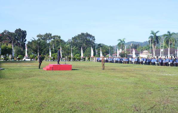 Isnaini Pimpin Upacara Peringatan Hari Otonomi Daerah XXIX