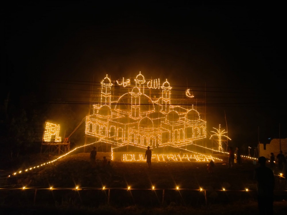 PT Timah Turut Jaga Budaya Lampu Colok