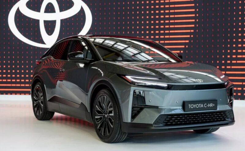 Toyota C-HR+ Luncurkan SUV Listrik Performa Tinggi, Hadirkan Tampilan Futuristis dan Teknologi Cangguh