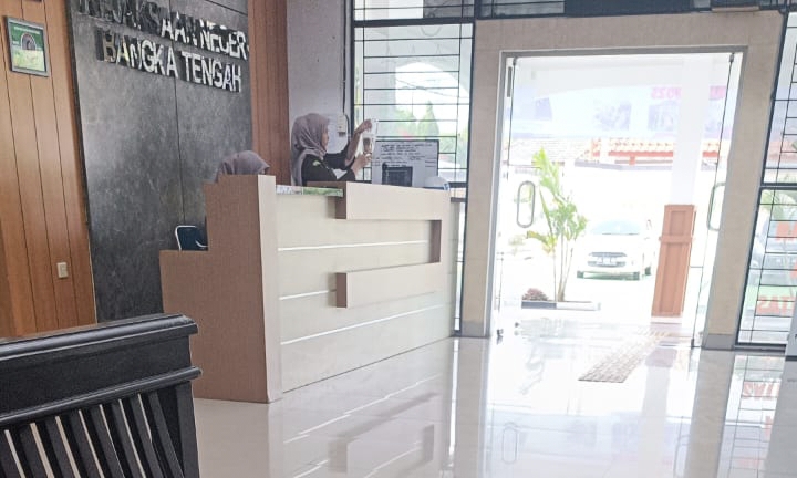 Pegawai Kejari Bangka Tengah Larang Wartawan Masuk Audiensi