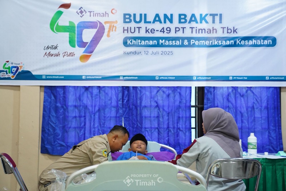 54 Warga Kundur Sunat Gratis