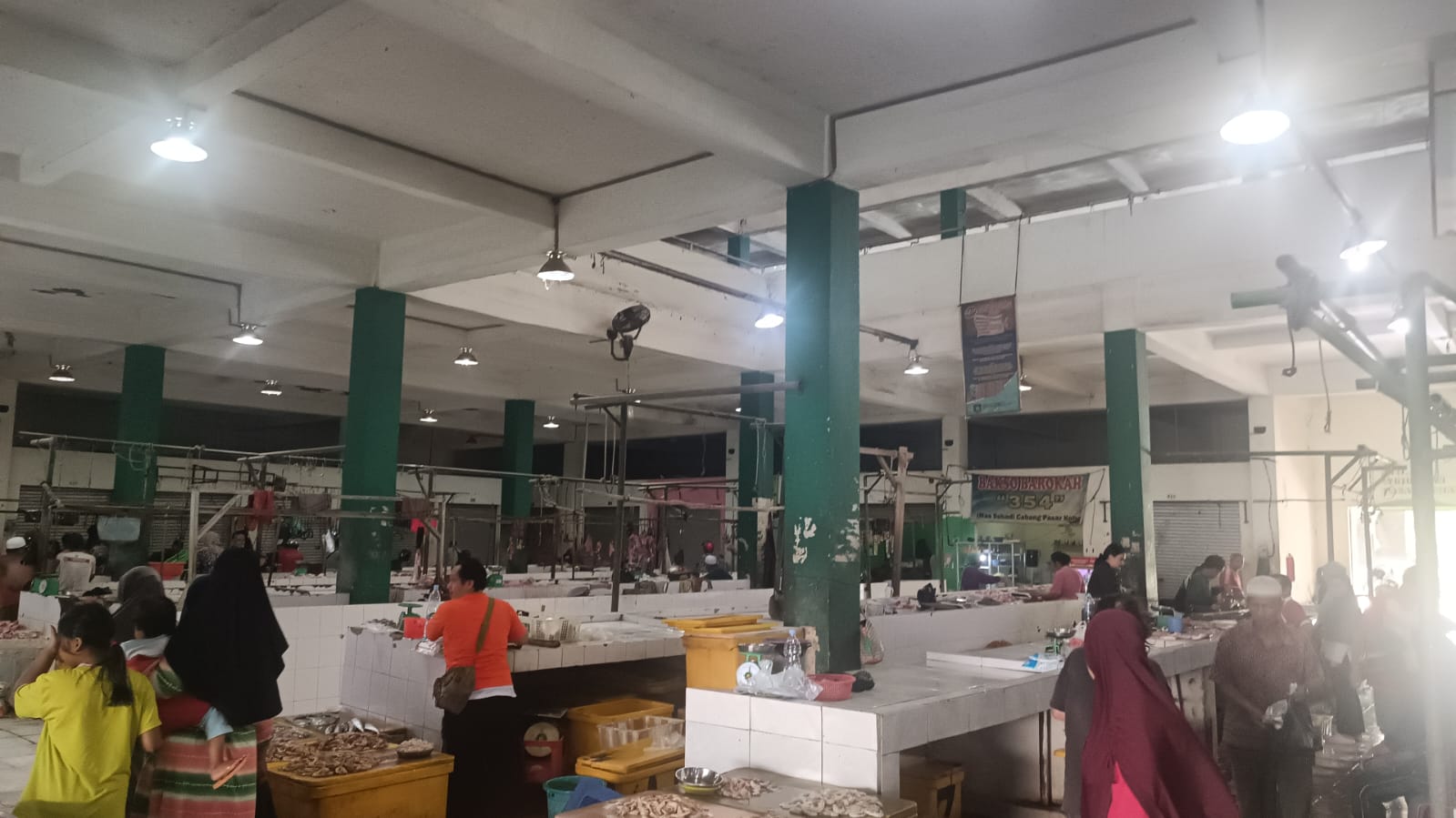 Pedagang Tagih Janji Algafry