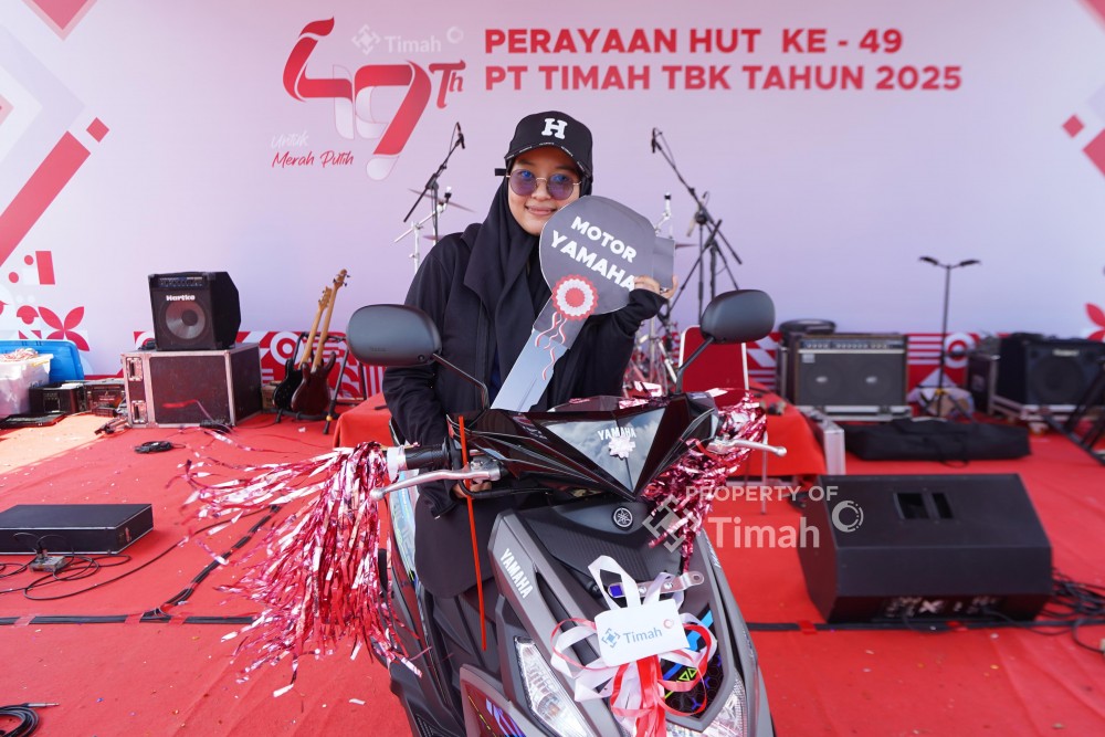 Demi Motor, Dipa Kehilangan Sepatu