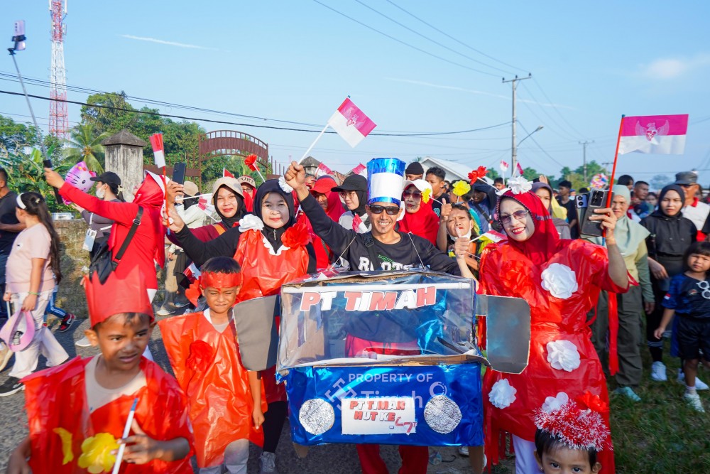 Sumitro Butuh Tiga Hari Buat Kostum Mobil Sehat