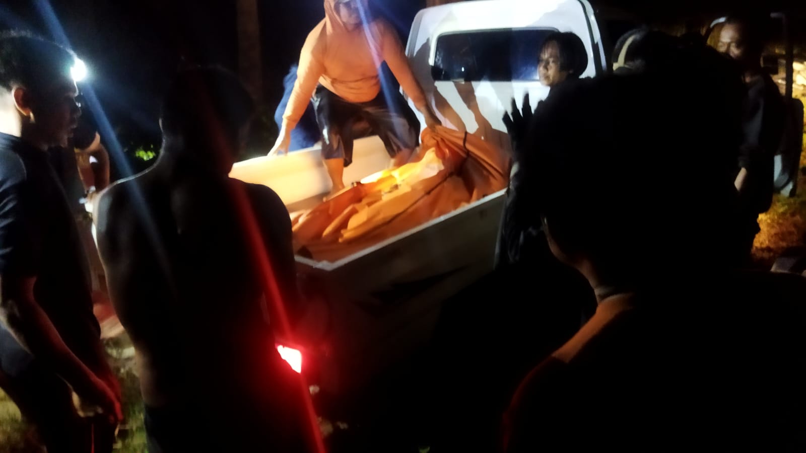 Nelayan Burung Mandi Ditemukan