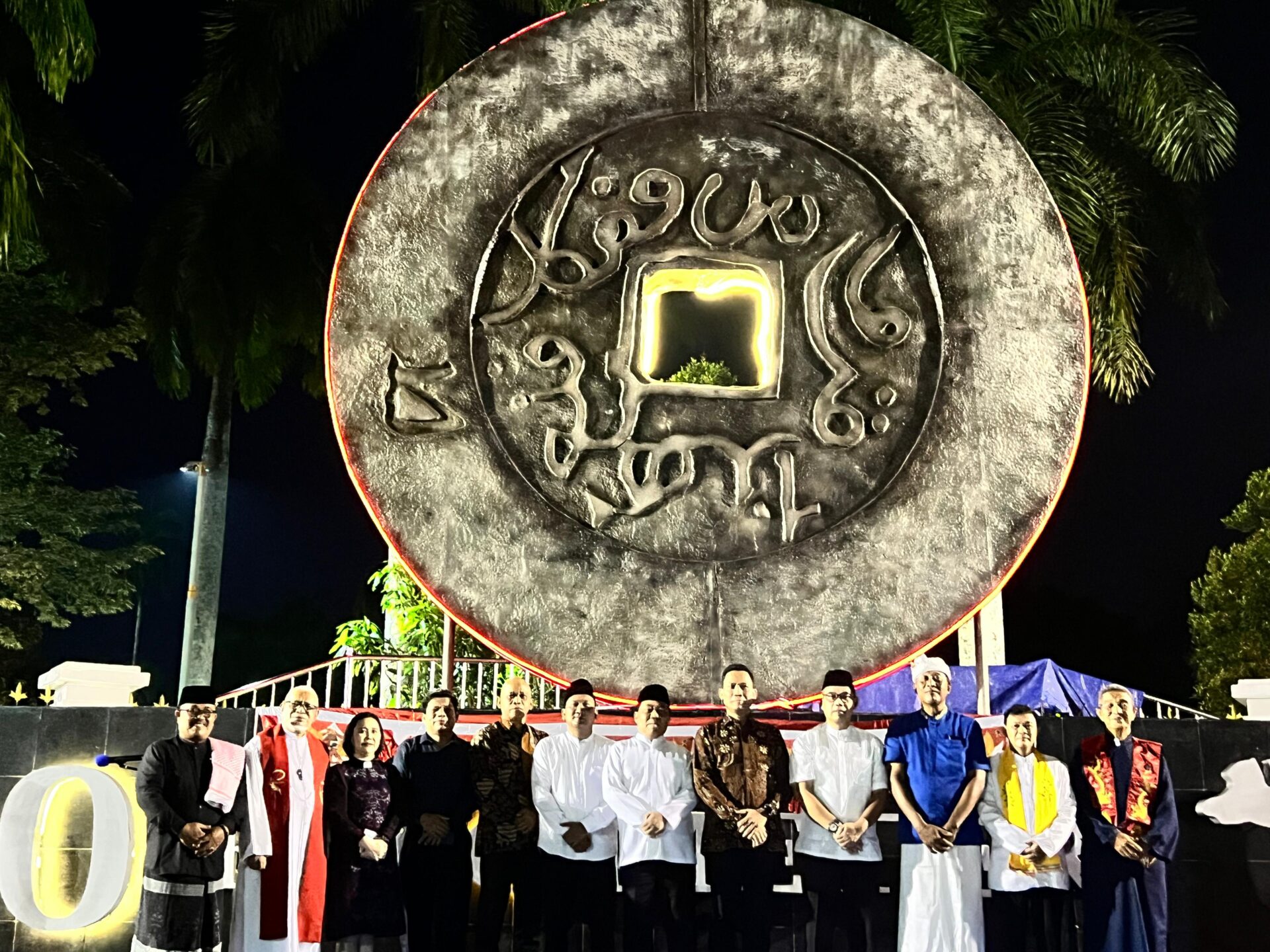 Gelar Doa Lintas Agama, Densus 88 Beri Piagam Penghargaan ke Pegiat Seni