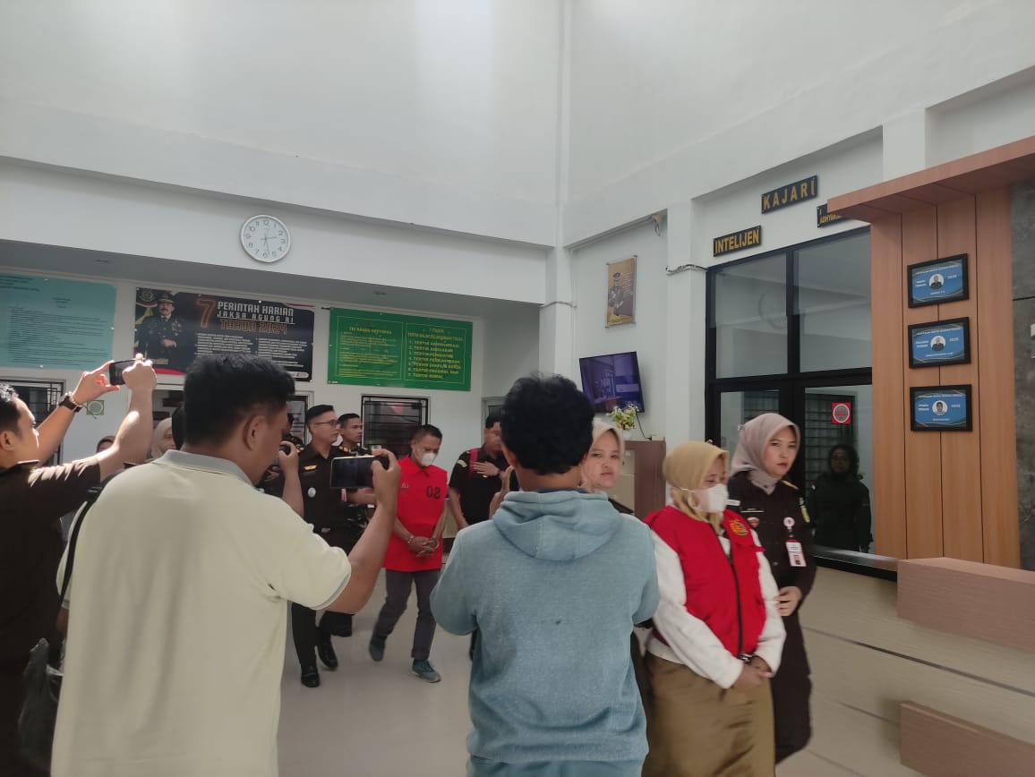 Suami Istri Pegawai Pemkab Bangka Tengah Ditetapkan Tersangka Korupsi