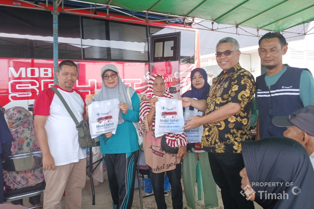 Hadir Ditempat Wisata, Mobil Sehat PT Timah Disambut Antusias Warga