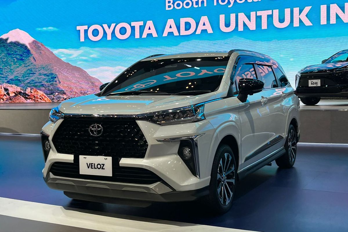Toyota Veloz Hybrid Resmi Debut di GJAW 2025, Tanda Era MPV Elektrifikasi Dimulai