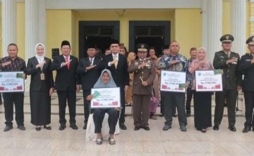 Pemkab Bateng Berikan Uang ke Veteran