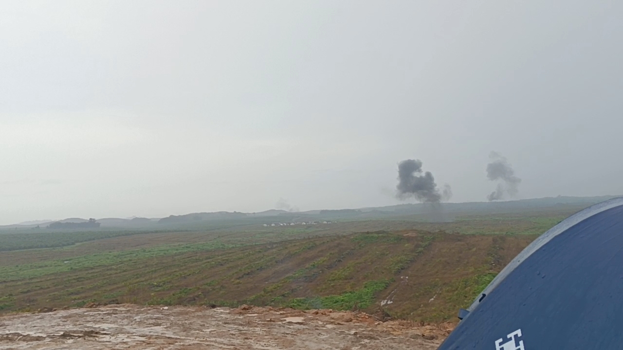 F-16 Jatuhkan Bom 124 Kg di Bangka