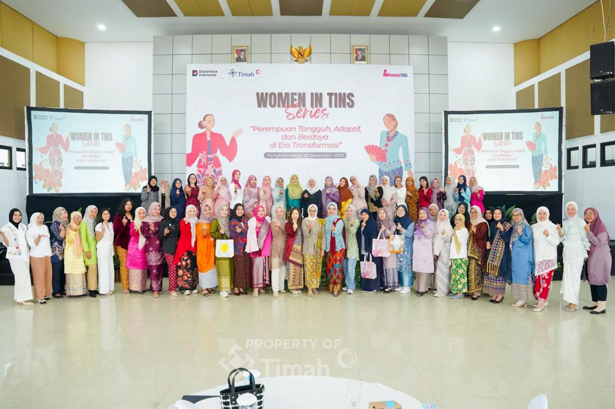 Karyawati PT Timah Belajar Buat Jamu