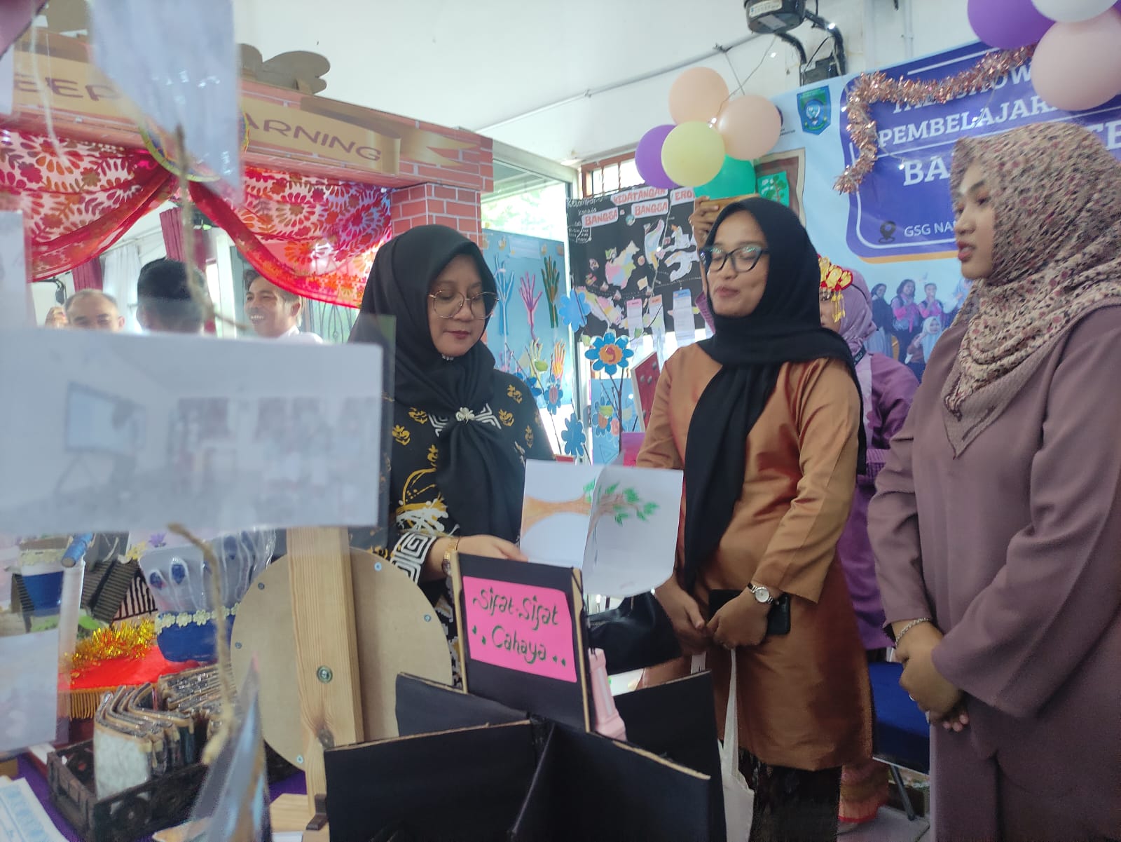 250 Guru Lulus Pelatihan Mendalam