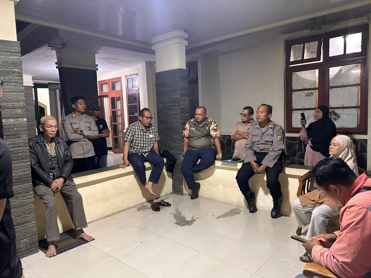 Masih Keluarga Bupati, Orang Tua Ketua ISBA Yogyakarta Minta Dipertemukan ke Sekda dan Kasat Pol PP Bangka