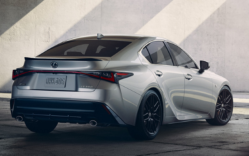 Lexus IS Generasi Baru, Tampil Lebih Agresif dan Aerodinamis