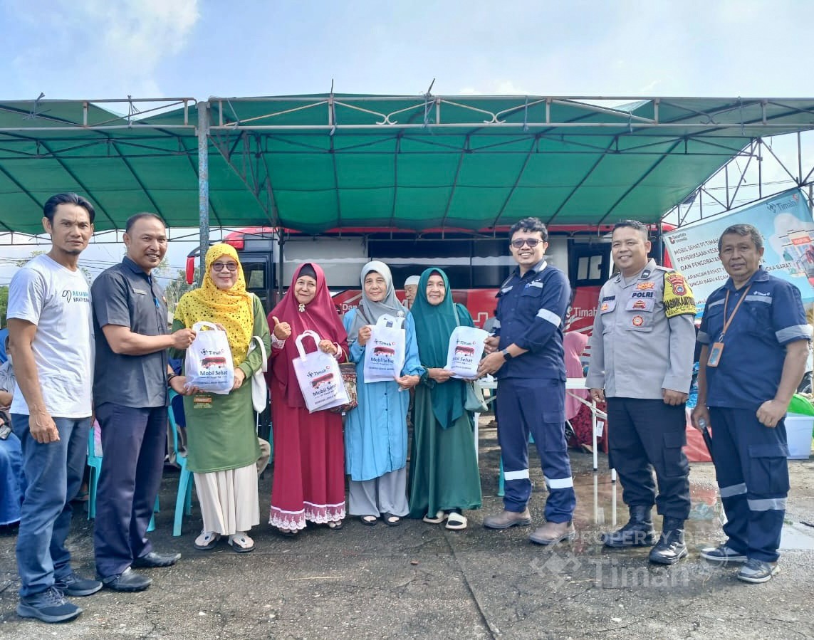 Hadir di Mentok, Mobil Sehat Ditunggu Warga Sejak Pagi