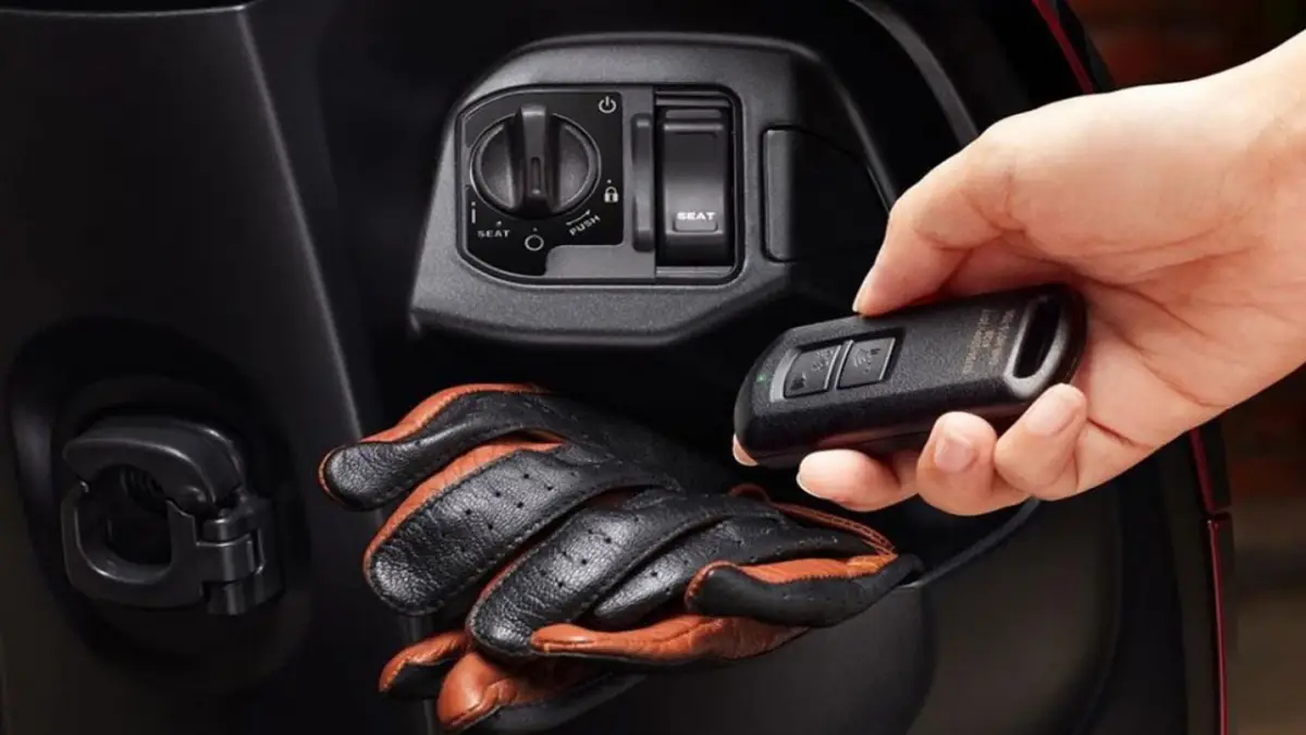 Cara Mengganti Baterai Smart Key Motor Sendiri dengan Aman dan Praktis