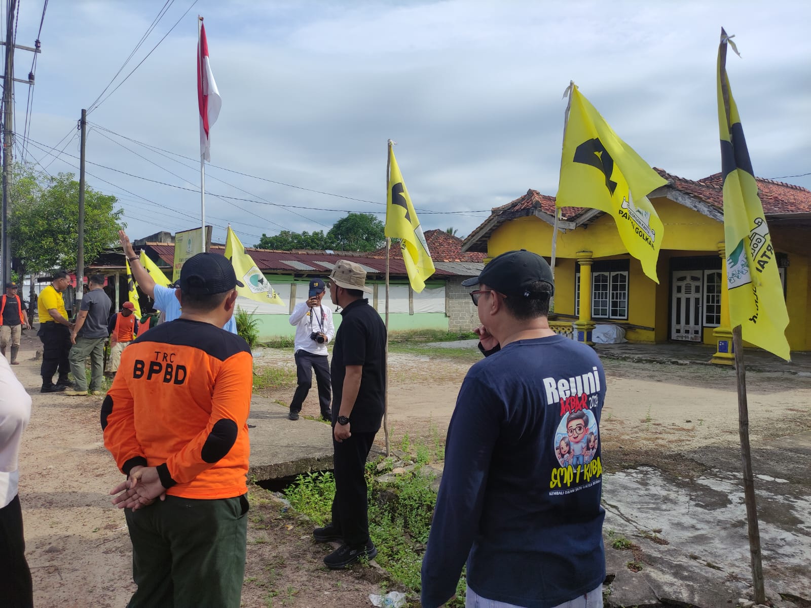 Bupati Bangka Tengah Minta Warga Berok Rela Bongkar Jerambah Demi Atasi Banjir