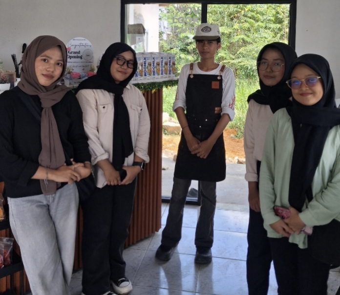 Jual Rasa atau Jual Harga? Strategi UMKM Jooce Bertahan di Tengah Persaingan