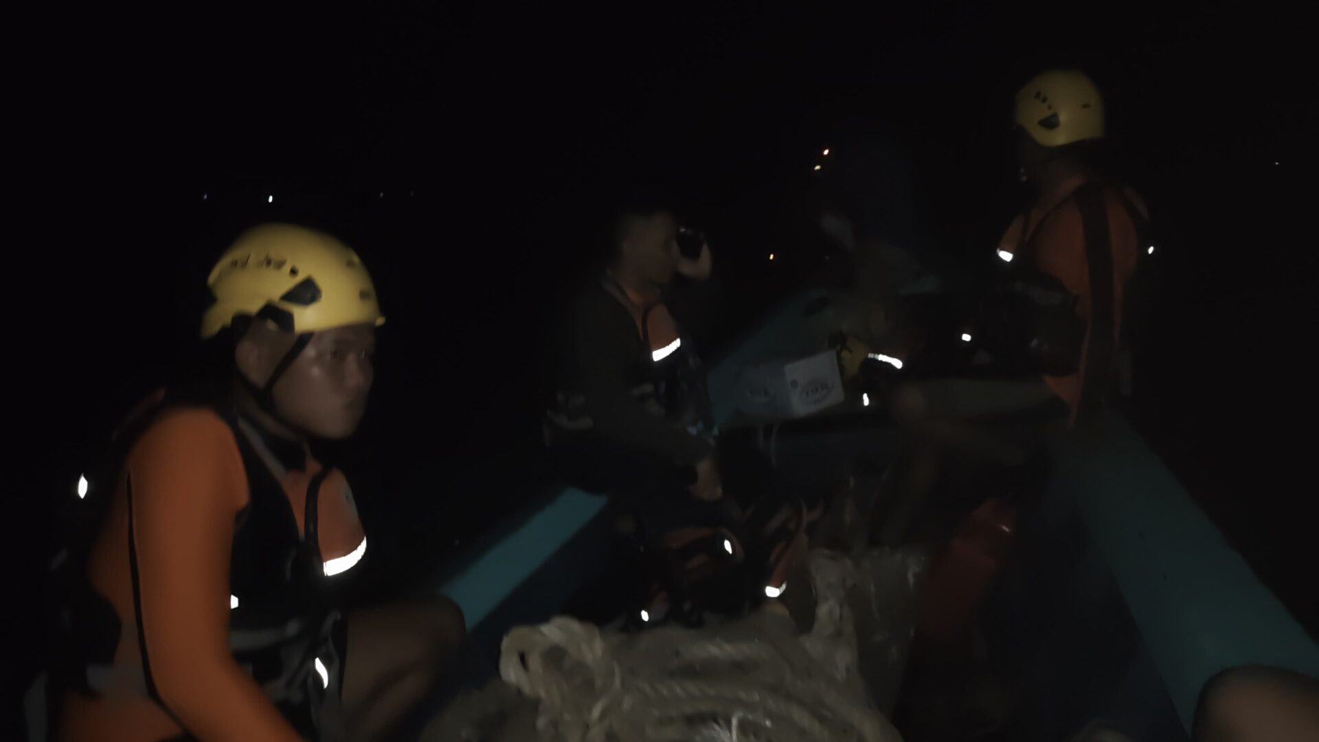 Mesin Mati 21 Mil dari Daratan, Tiga Penumpang KM Sebanyak Terombang-Ambing di Laut Bebuar