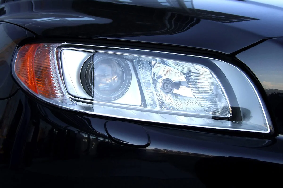 Lampu Laser Mobil, Teknologi Pencahayaan Canggih dengan Jarak Sorot Lebih Jauh dan Efisiensi Tinggi