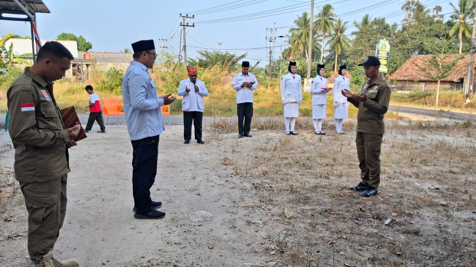 Rayakan HUT ke-81 RI, PKS Bangka Tengah Gelar Upacara hingga Lomba 17-an Bersama Warga