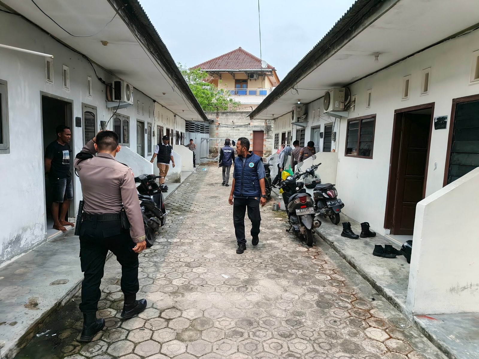 Operasi Sarang Narkoba di Sungailiat, Tiga Orang Positif Methamphetamine