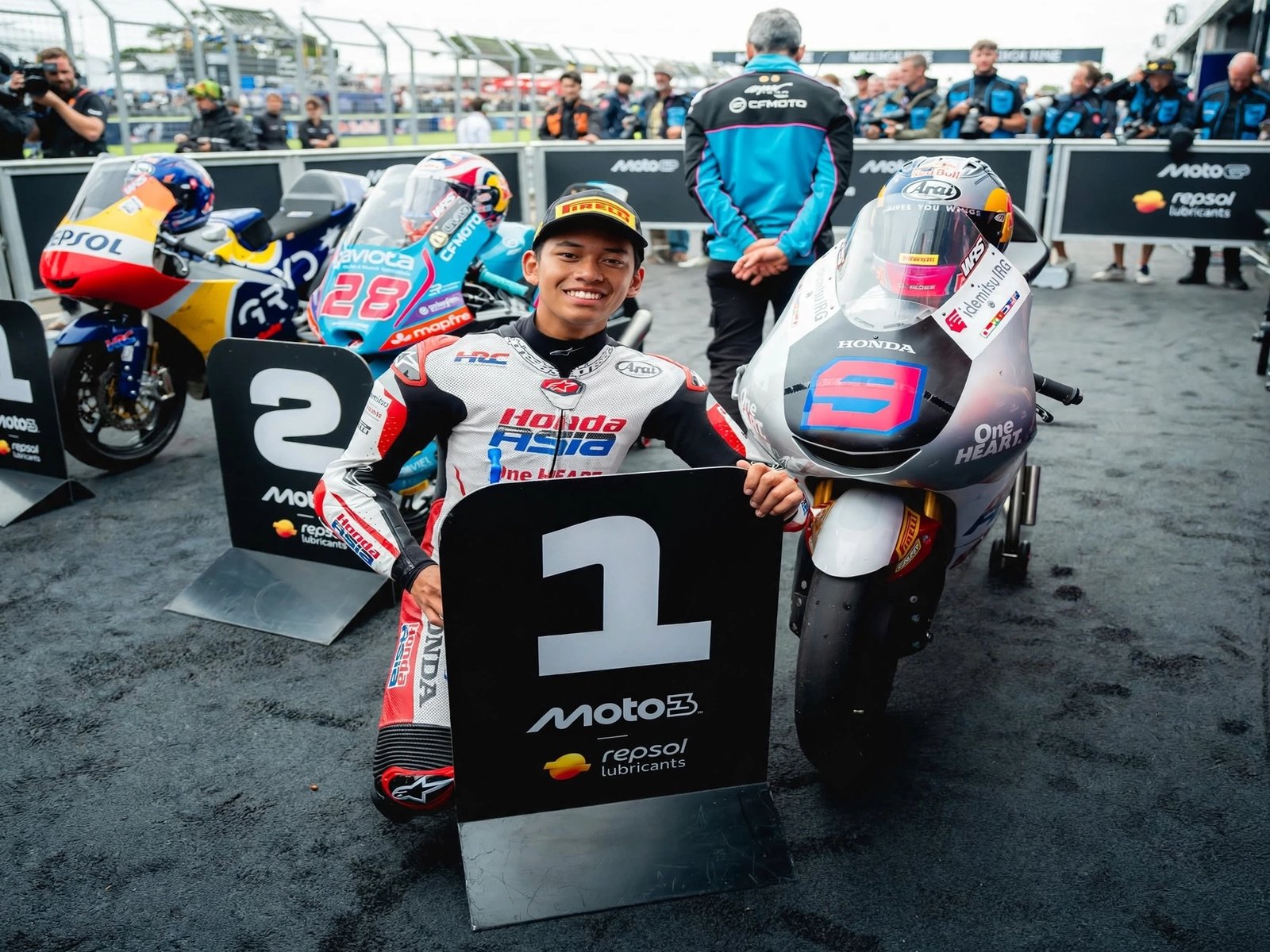 Sejarah! Veda Ega Pratama Rebut Pole Position Moto3 Australia, Jadi Pembalap Indonesia Pertama yang Ukir Rekor Ini